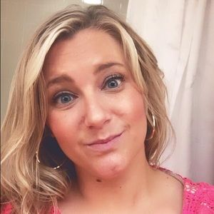 Meet your Posher, Jillian